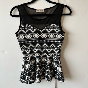 Love Crazy Black & White Geometric Pattern Stretch Sleeveless Peplum Top Size S